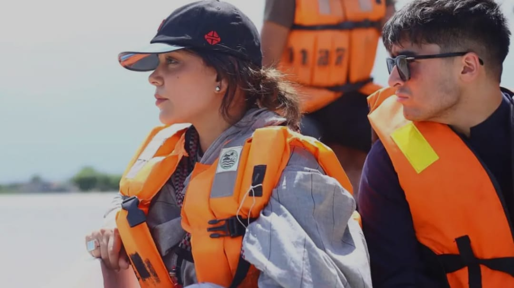 Hadiqa kiani's flood relief efforts 