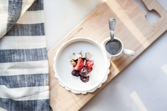 Yogurt with fruits as healthier desi diet