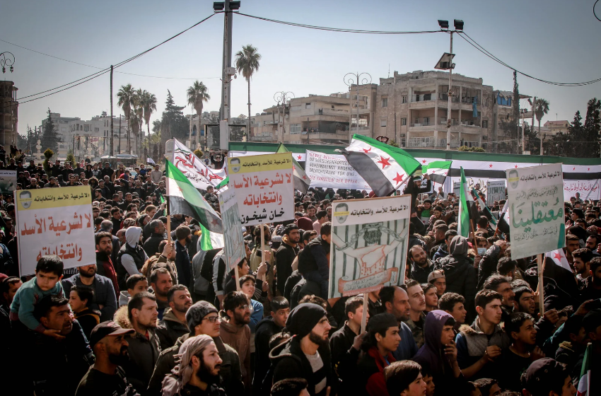 Iran Protests Spread to 78 Cities, 19 Killed, 990 Held